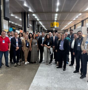 Salas Aduaneras del CARF: Visita al Puerto de Santos y al Aeropuerto de Guarulhos