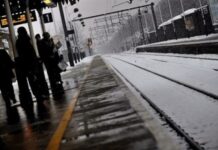 Gran Bretaña cancela trenes y vuelos por tormenta polar
