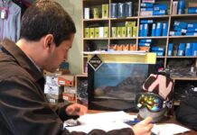 Afip controló cumplimiento en comercios de ropa y accesorios de sky