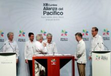 Alianza del Pacífico y Mercosur firman plan de acción para mayor integración