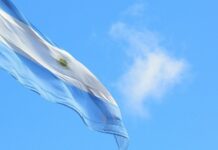 Balanza comercial de Argentina registra déficit de US$1.127M en agosto