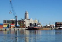 Uruguay garantiza terminales fluviales a Bolivia para carga ultramar
