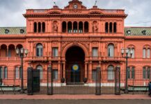 El Gobierno suspende la aplicación del impuesto PAÍS para impotar pickups y camiones