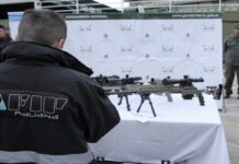 Ministerio de Seguridad y Aduana presentaron los resultados del histórico secuestro de 2500 armas dirigidas por narcos