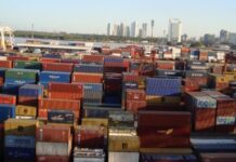 La balanza comercial registró superávit de US$ 1.768 millones en octubre