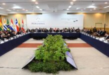 Cancilleres asisten a reunión preparatoria de la Cumbre del Mercosur