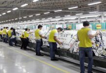 Paraguay y Brasil suscriben compromiso para concluir acuerdo automotriz