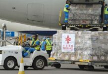 China endurece el control a las exportaciones de máscaras para garantizar el control de calidad
