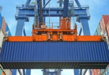 China's exports rise in April