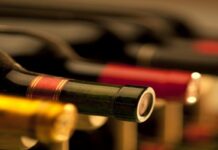 Cancillería, Aerolíneas Argentinas y Coviar acuerdan exportar vino a China