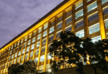 El Tribunal Fiscal levantó la feria extraordinaria