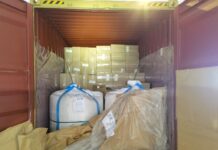 Aduanas de Chile incauta 3 camiones con 854 mil cajetillas de cigarrillos en Chungará