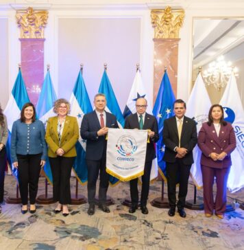 A América Central acelera a modernização de sua União Aduaneira com avanços no CAUCA e a digitalização do comércio.